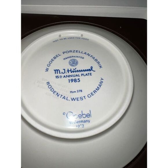 Goebel M.J. Hummel Annual Plate 1985 - Picture 3 of 8